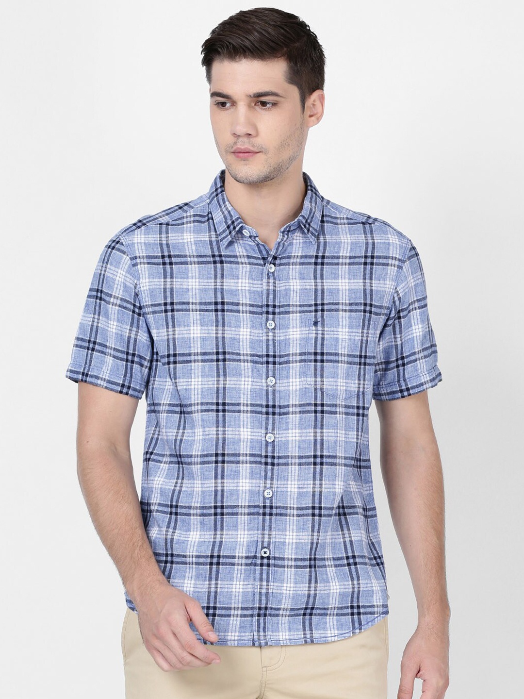 

t-base Men Blue & White Standard Tartan Checked Casual Shirt