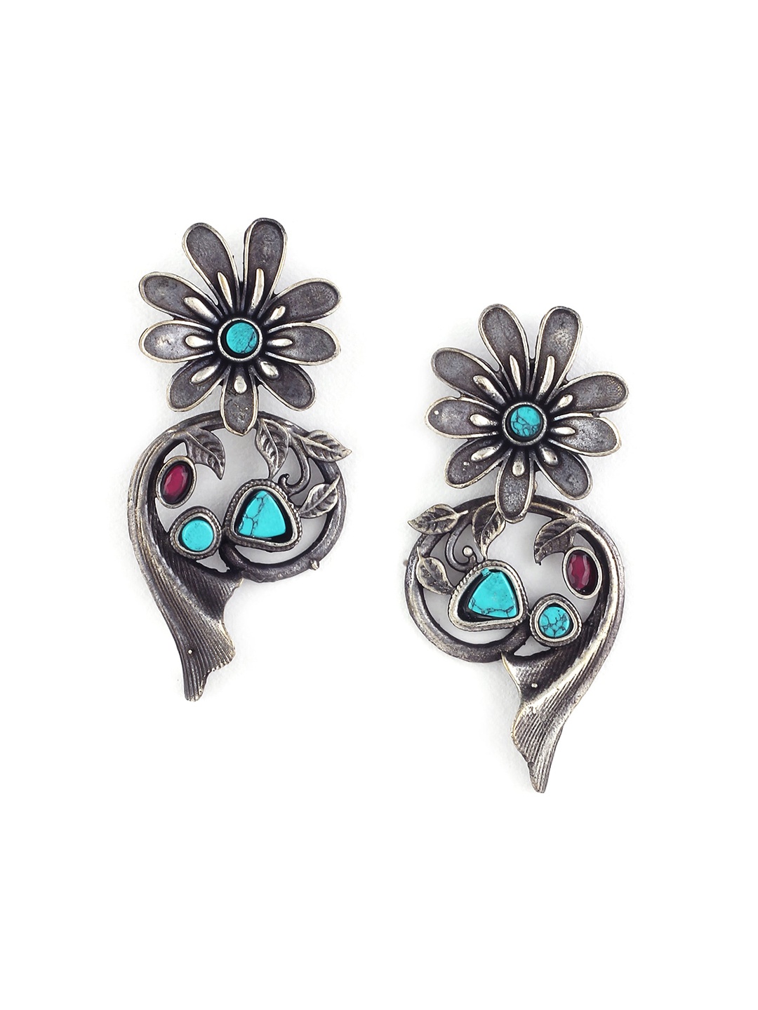 

EL REGALO Grey Floral Drop Earrings