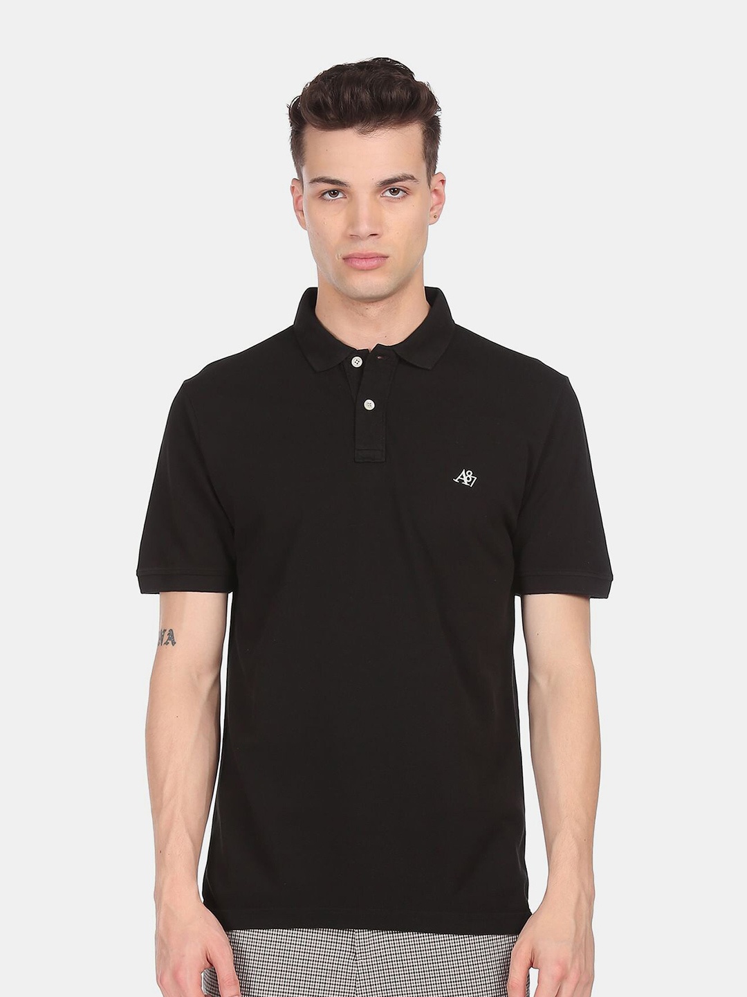 

Aeropostale Men Black Polo Collar Cotton T-shirt