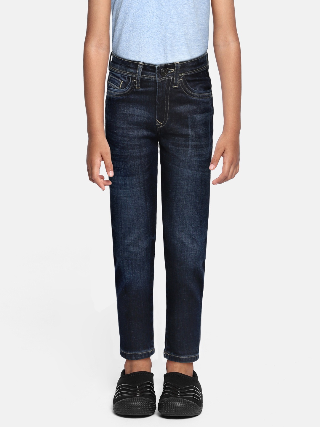

Allen Solly Junior Boys Black Skinny Fit Clean Look Stretchable Jeans