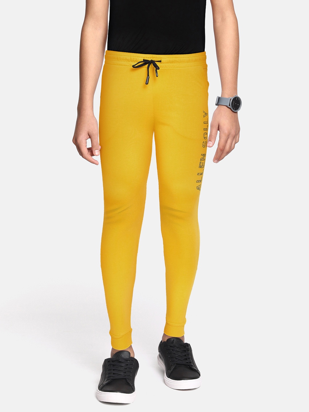 

Allen Solly Junior Boys Yellow Solid Regular Fit Pure Cotton Joggers