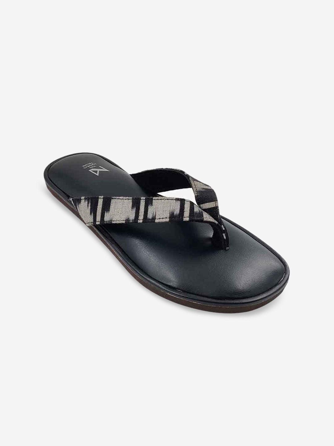 

THE MADRAS TRUNK Men Black One Toe Flats