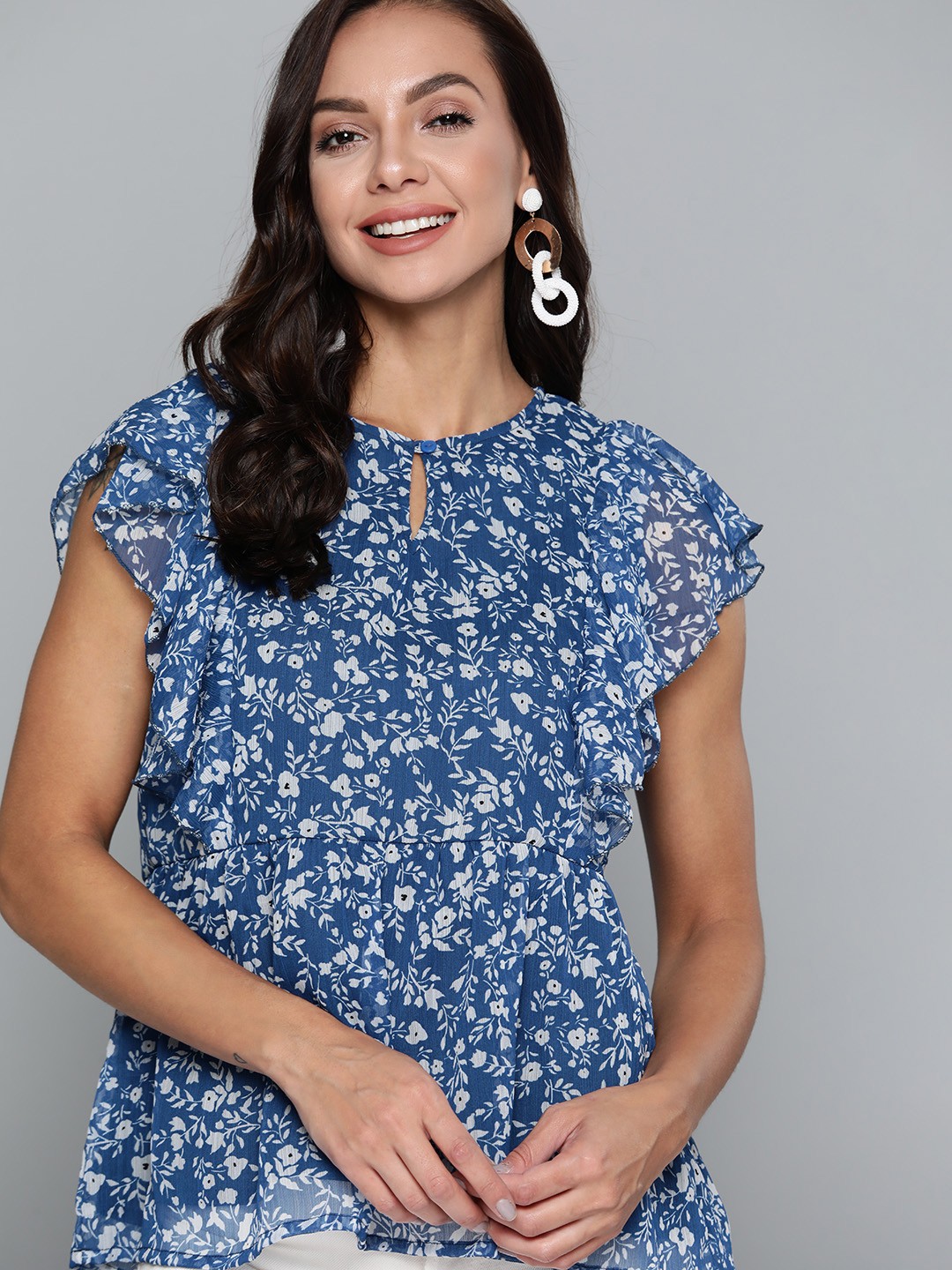 

HERE&NOW Blue & White Floral Print Ruffles Chiffon Top