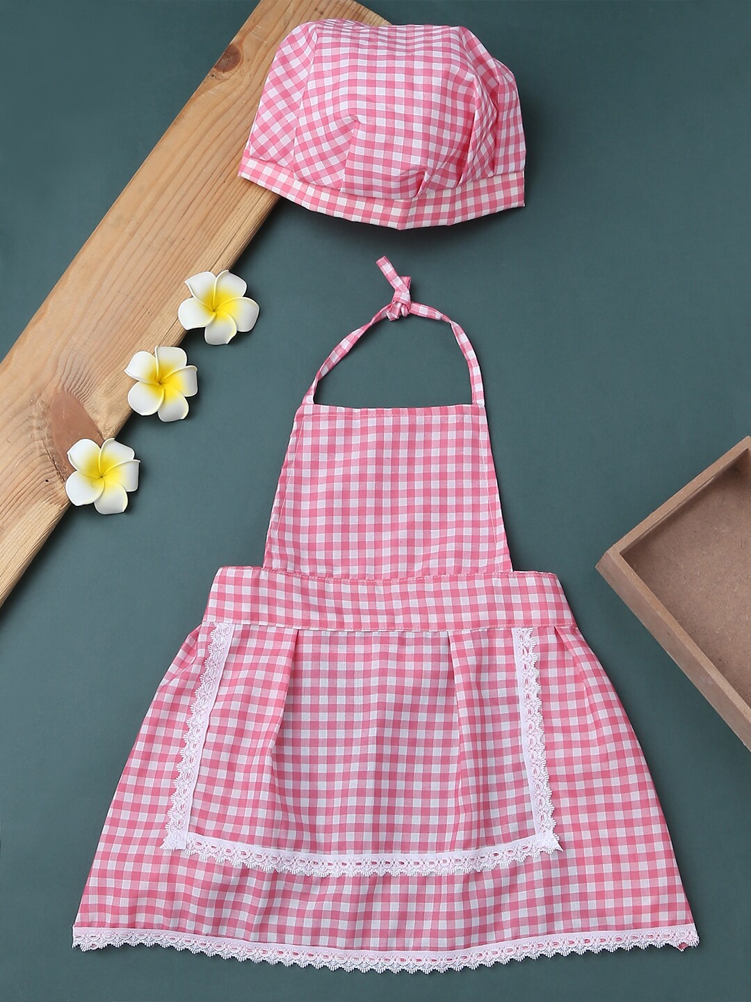 

Babymoon Infants Pink & White Checked Chef Costume Inspired Photography Outfit with Cap