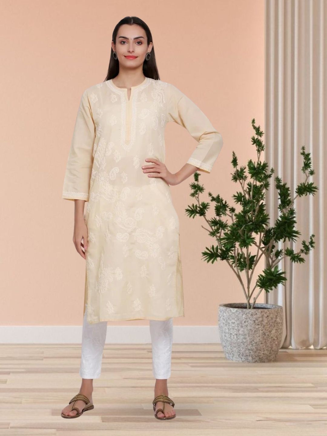 

PARAMOUNT CHIKAN Women Beige Ethnic Motif Hand Embroidered Chikankari Cotton Kurta