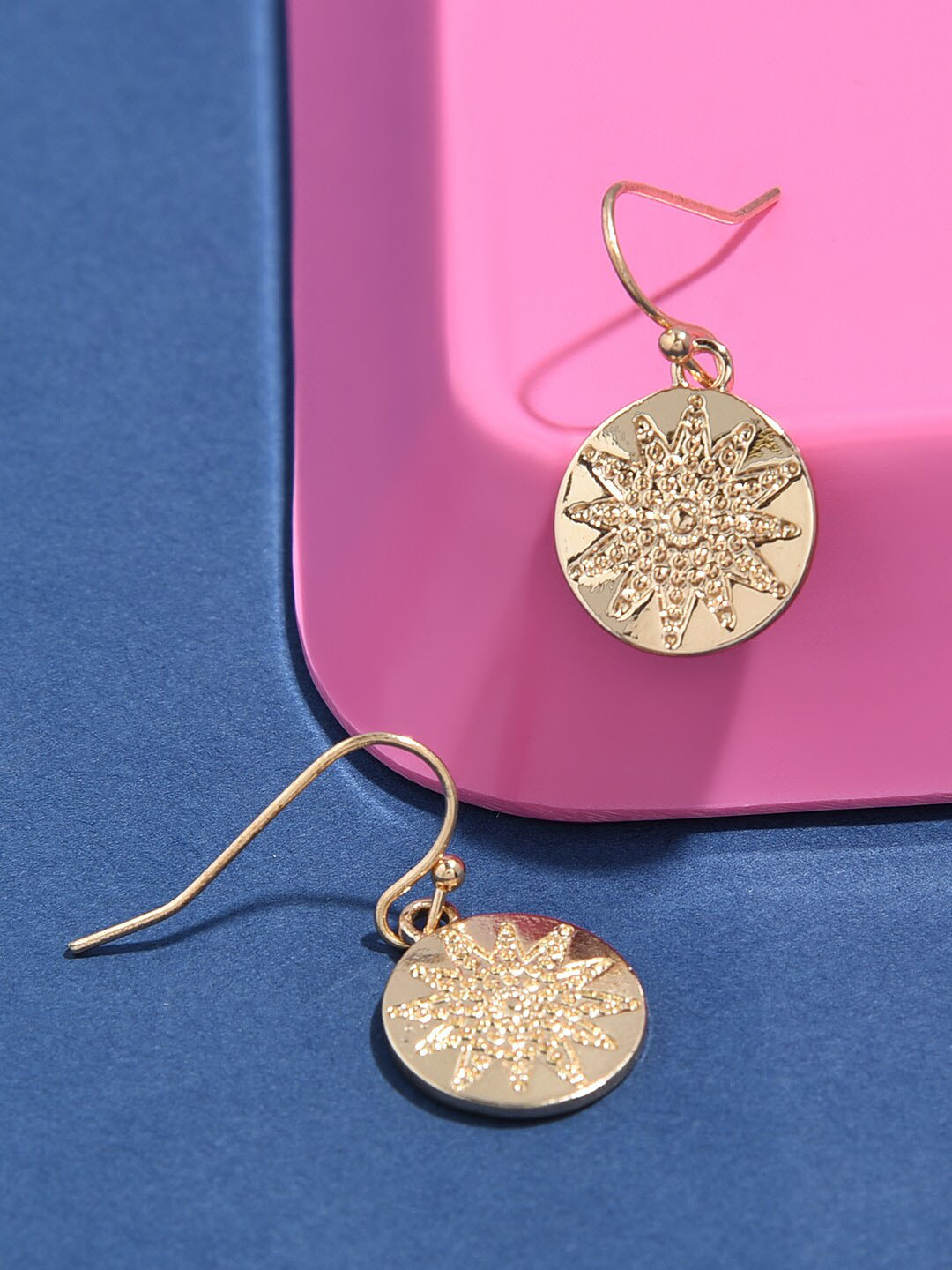 

Accessorize Women Gold Star Imprint Coin Short Drop Earring