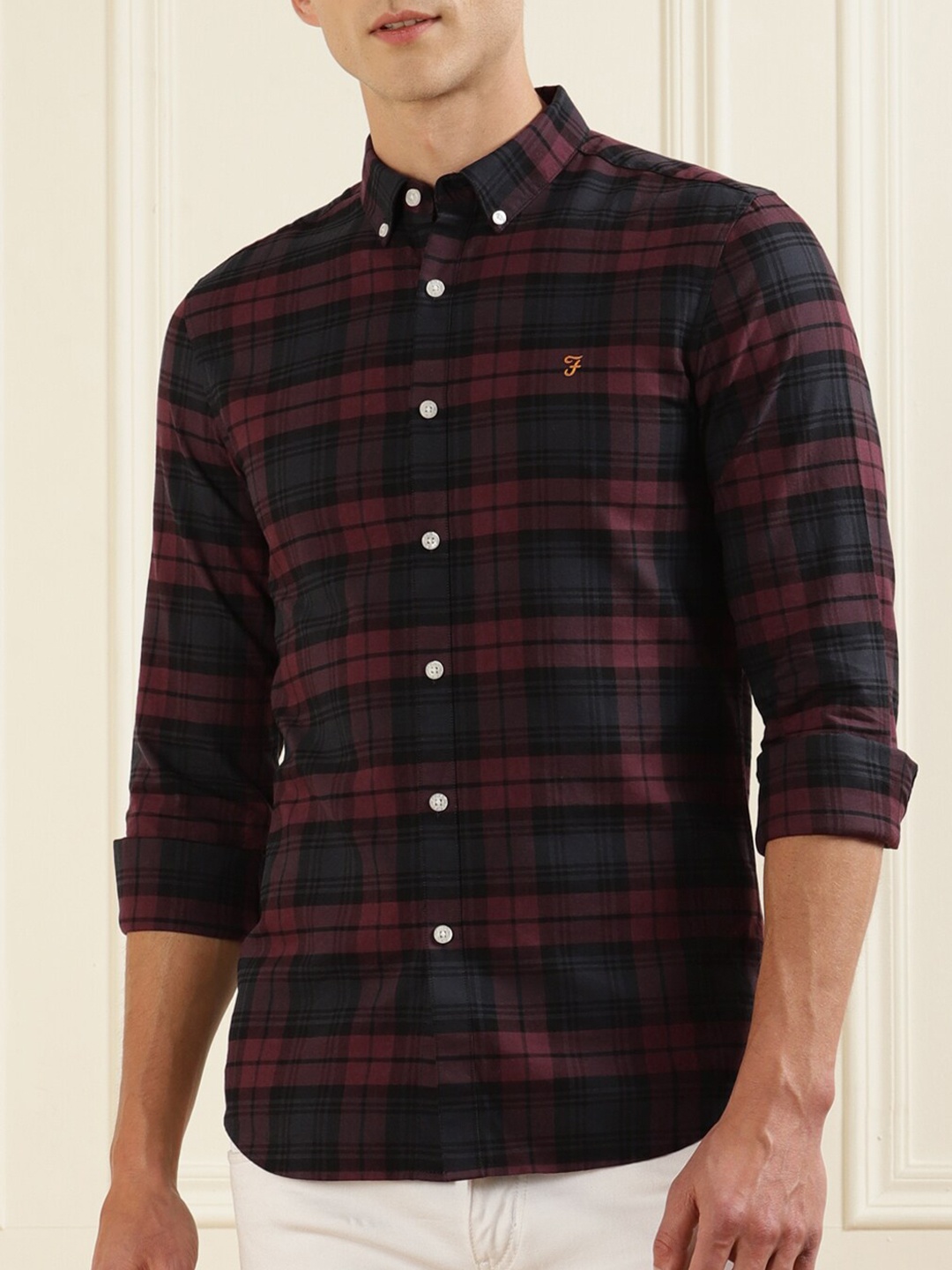 

Farah Men Red Checked Pure Cotton Casual Shirt