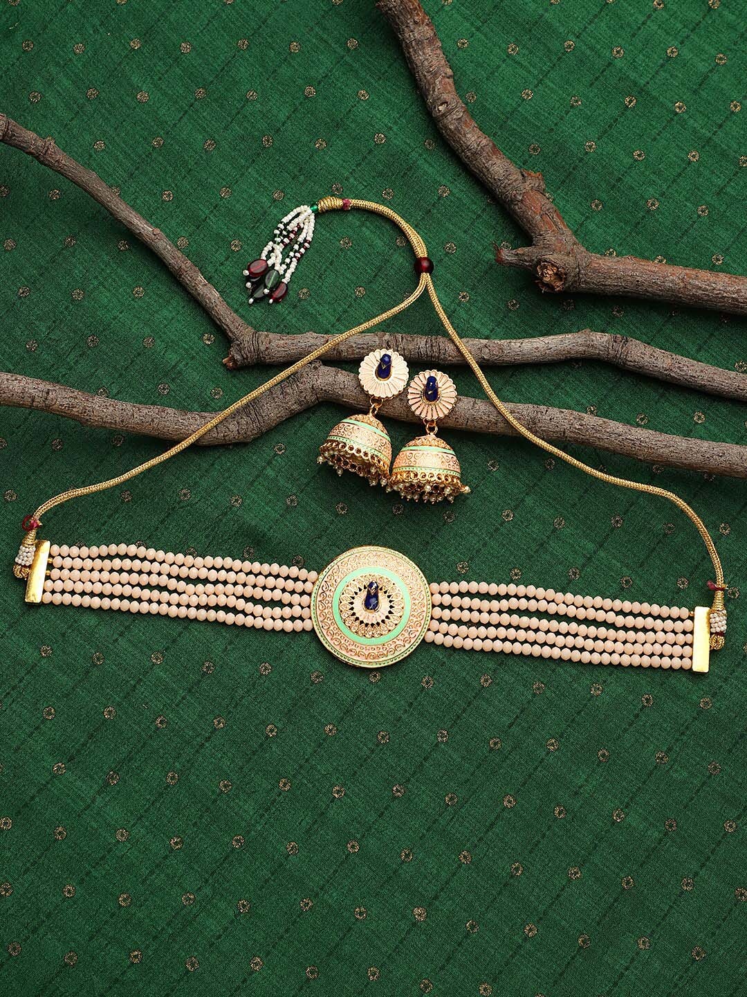 

STEORRA JEWELS Gold-Plated & Peach Colored Kundan Beaded Jewellery Set