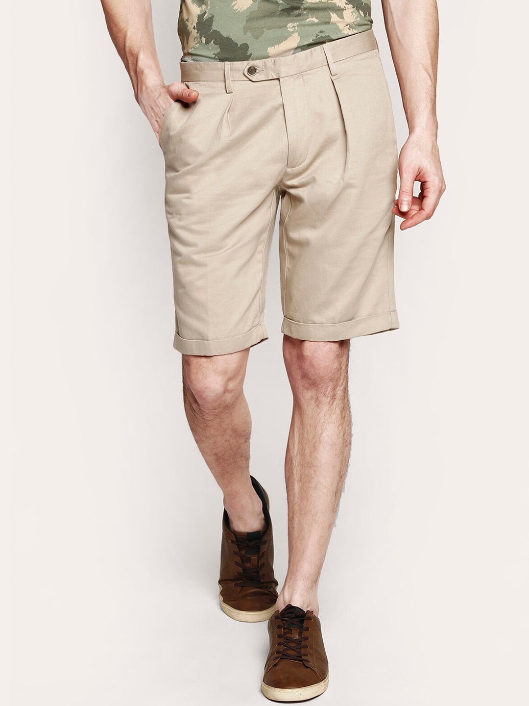 

HACKETT LONDON Men Beige Pure Cotton Shorts