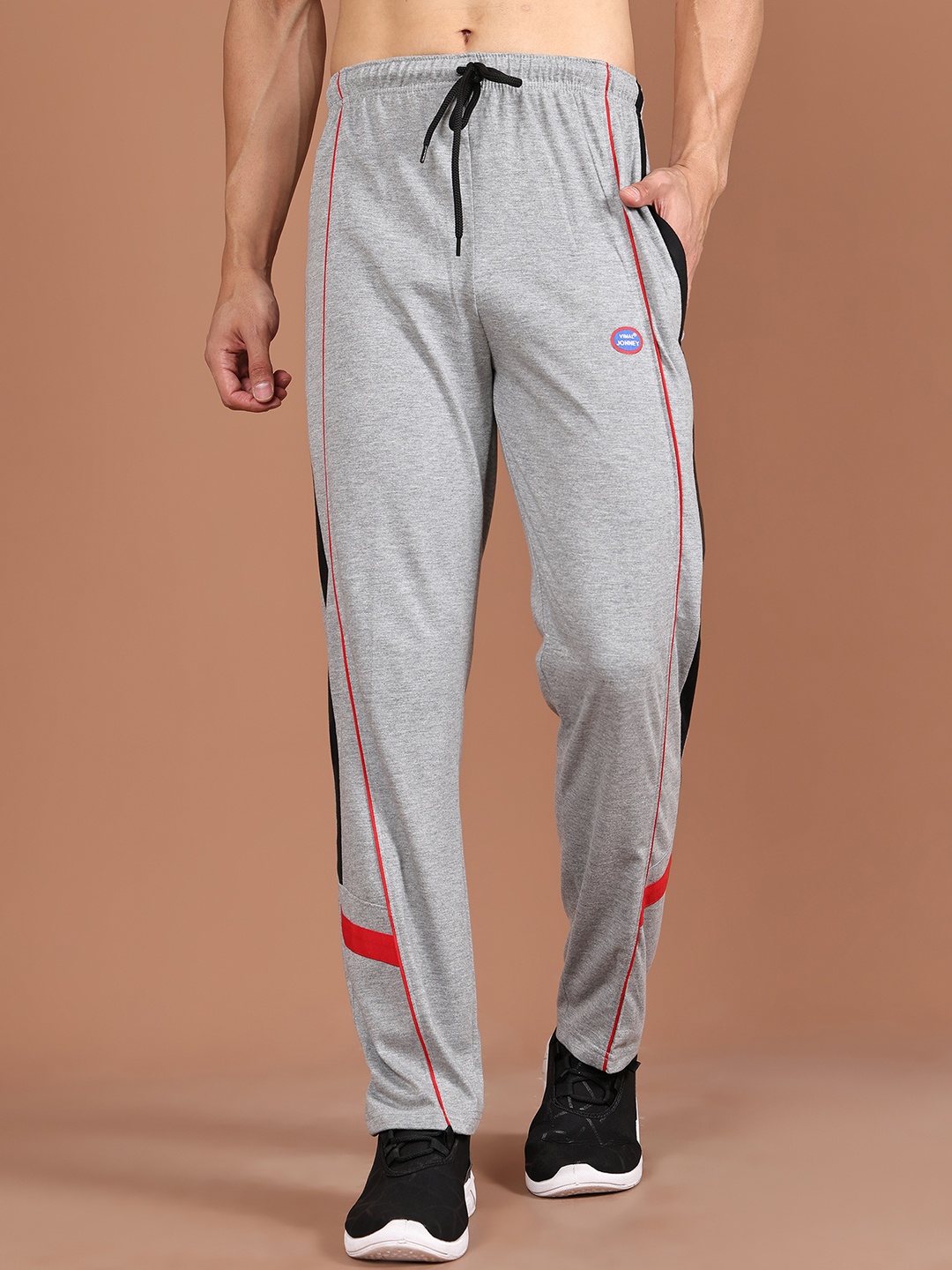 

MACK JONNEY Men Grey Solid Track Pants