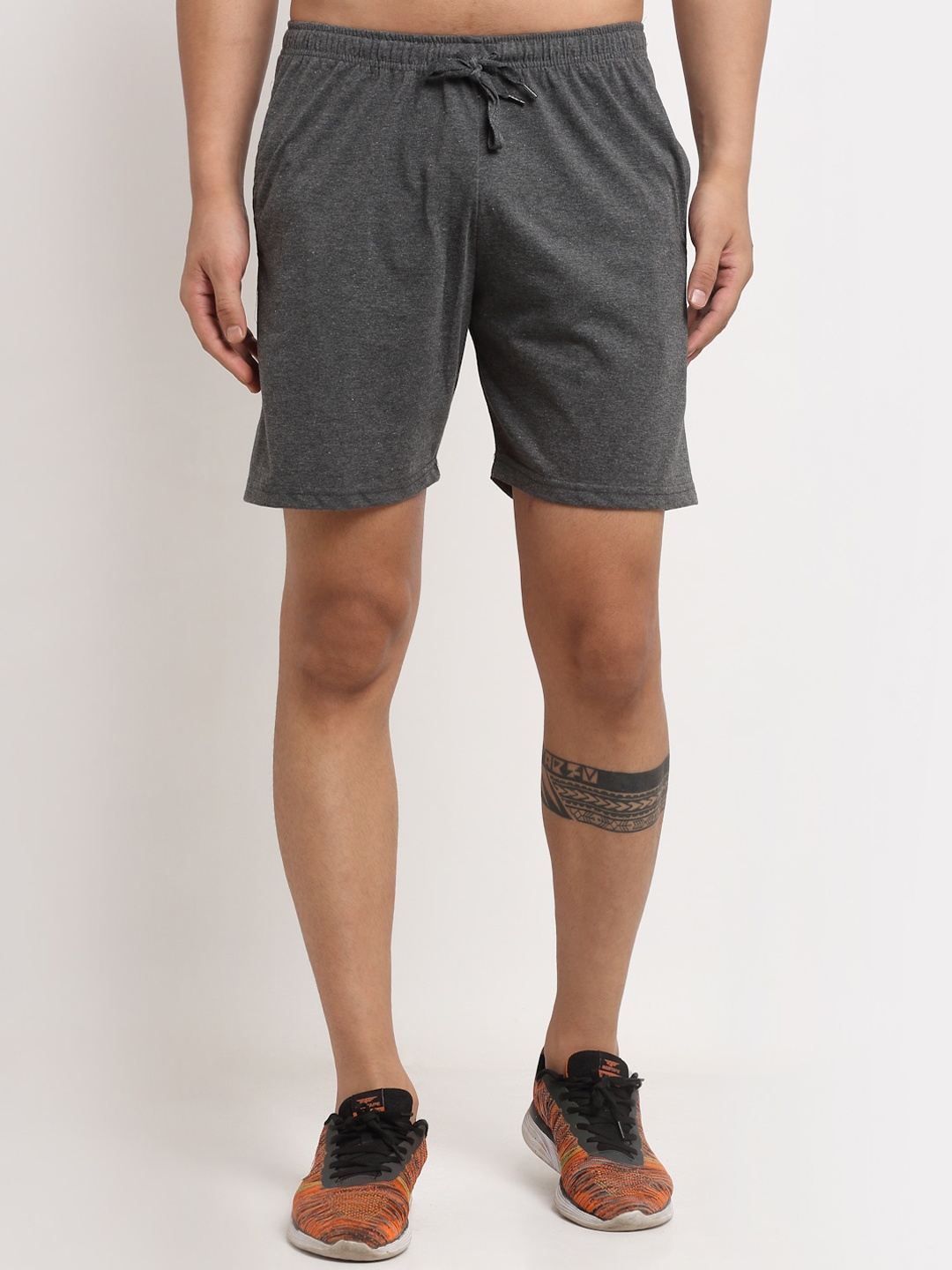 

VIMAL JONNEY Men Grey Solid Regular Shorts