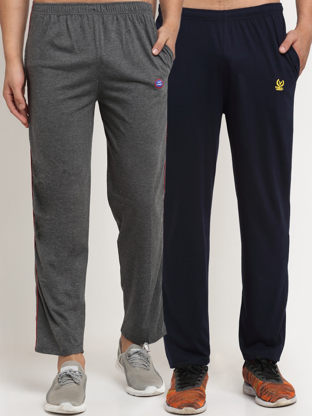 

MACK JONNEY Men Pack of 2 Grey Solid Regular-Fit Track Pants