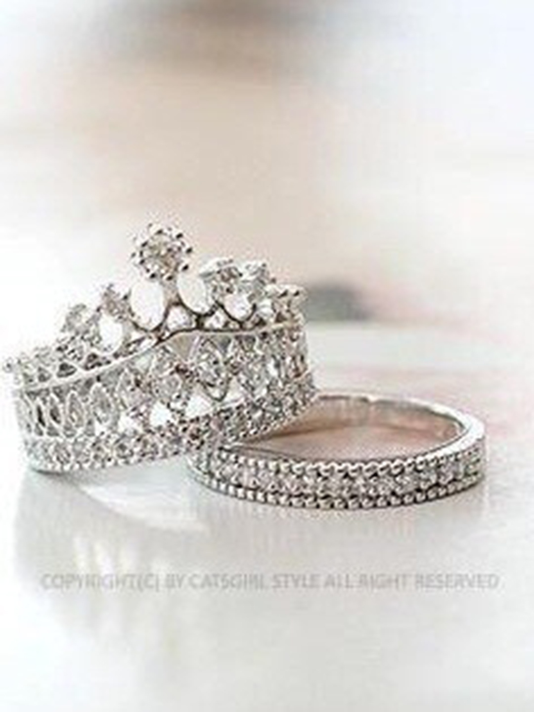 

Arendelle Set Of 2 White & Silver-Toned Stone-Studded Finger Ring