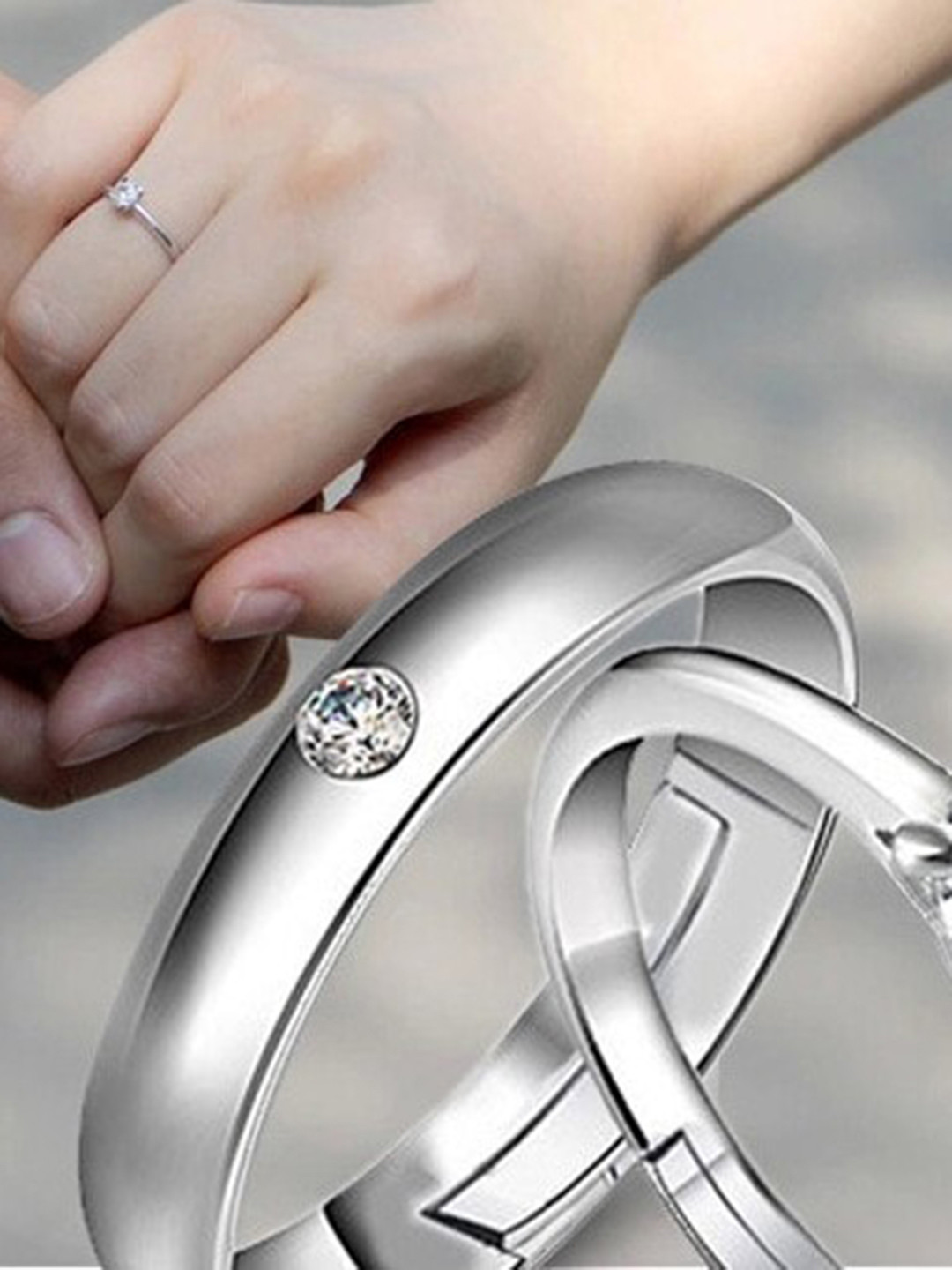 

Arendelle Set of 2 Silver-Plated Solitaire Couple Ring