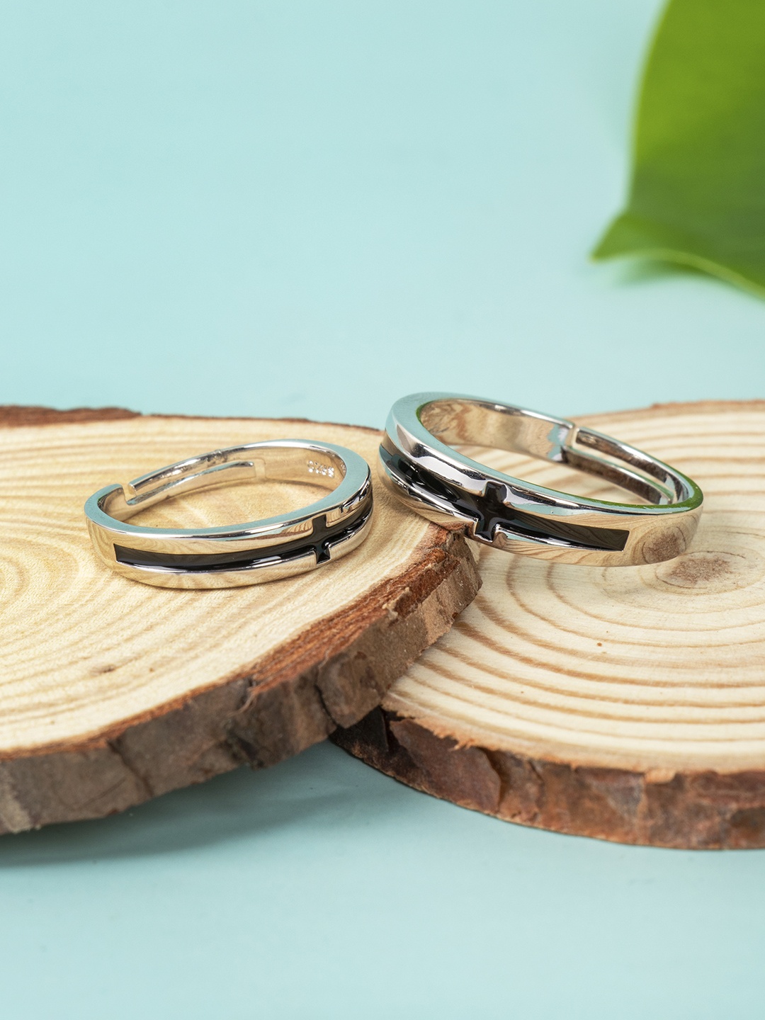 

Arendelle Set Of 2 925 Sterling Silver-Plated Enamelled Couple Finger Rings