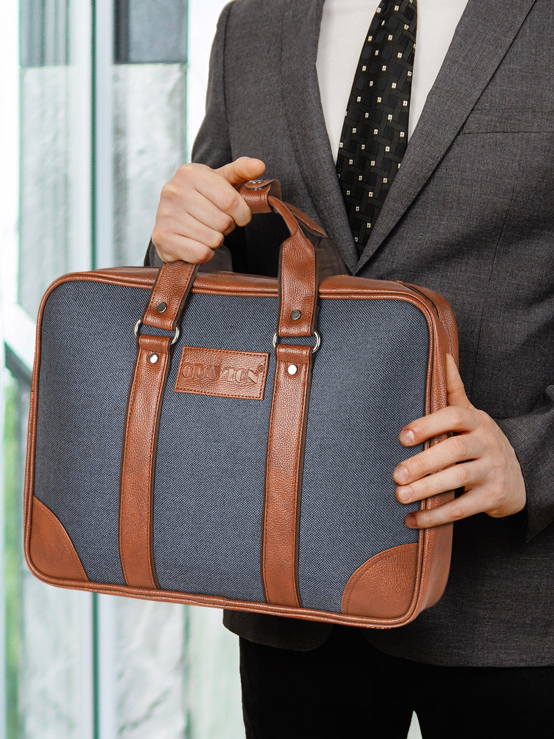 

CRAYTON Unisex Blue & Brown Colourblocked Laptop Bag