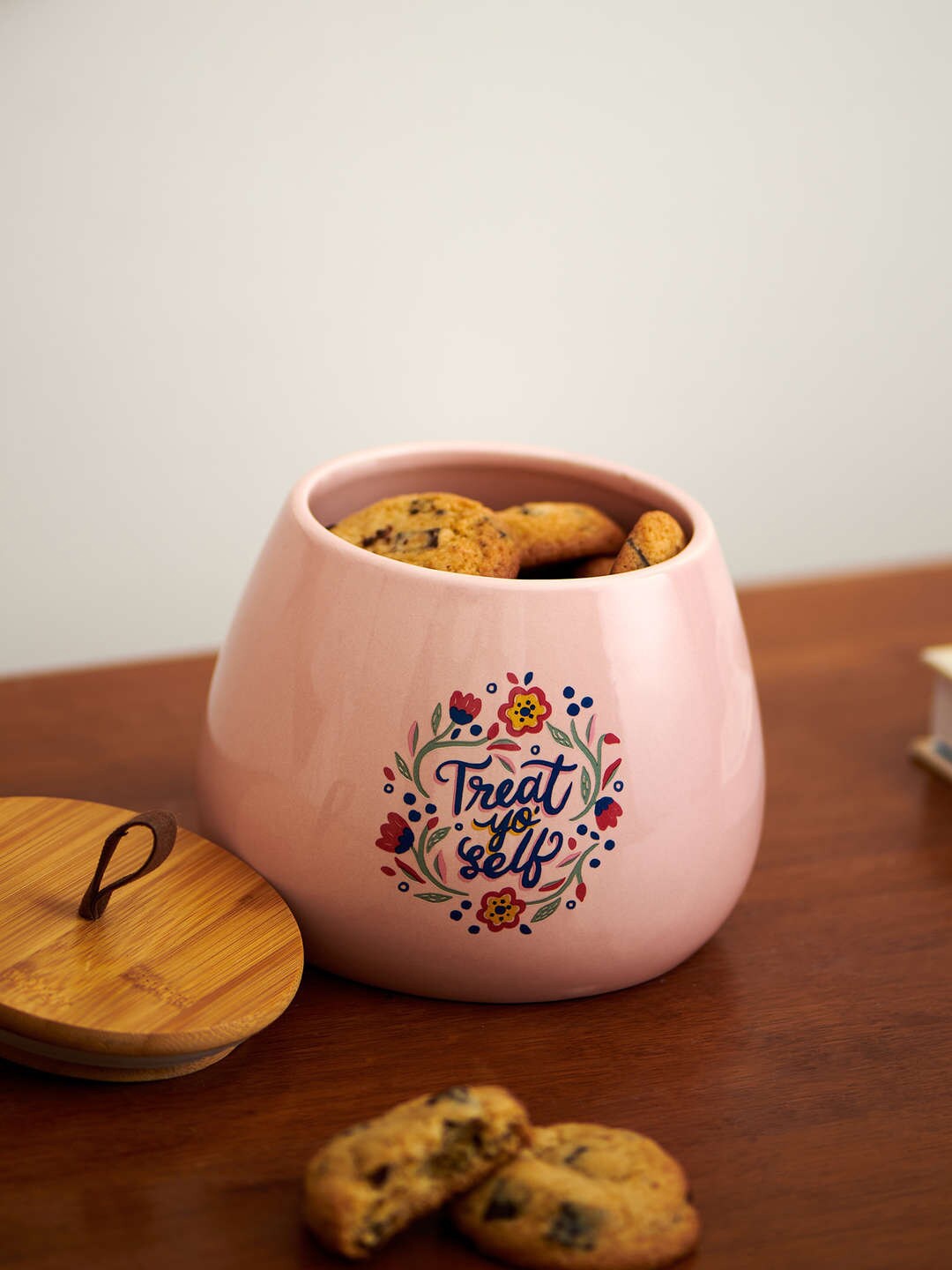 

Chumbak Pink & Blue Printed Ceramic Storage Container
