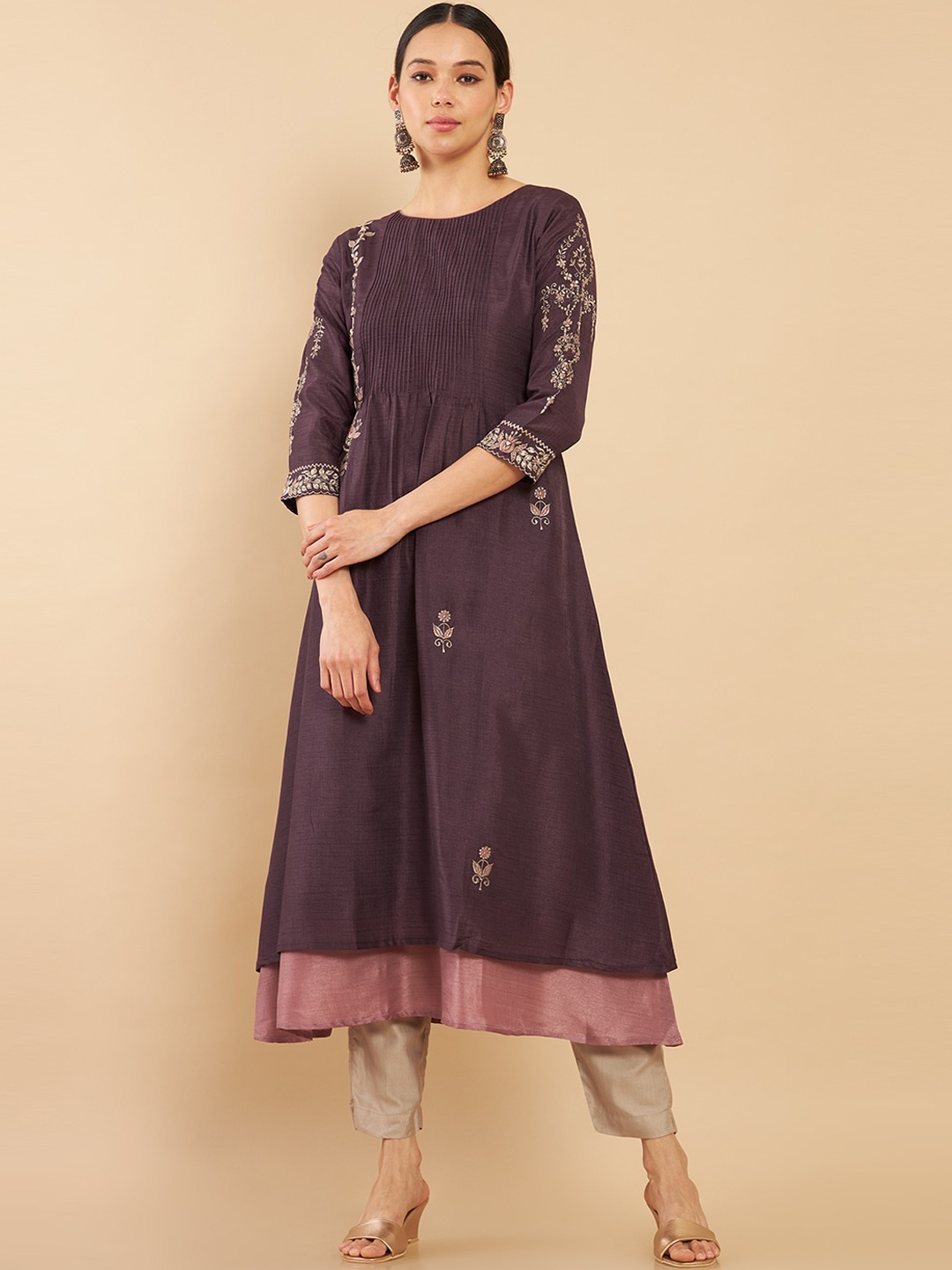 

Soch Women Purple Ethnic Motifs Embroidered Thread Work Poly Silk Kurta