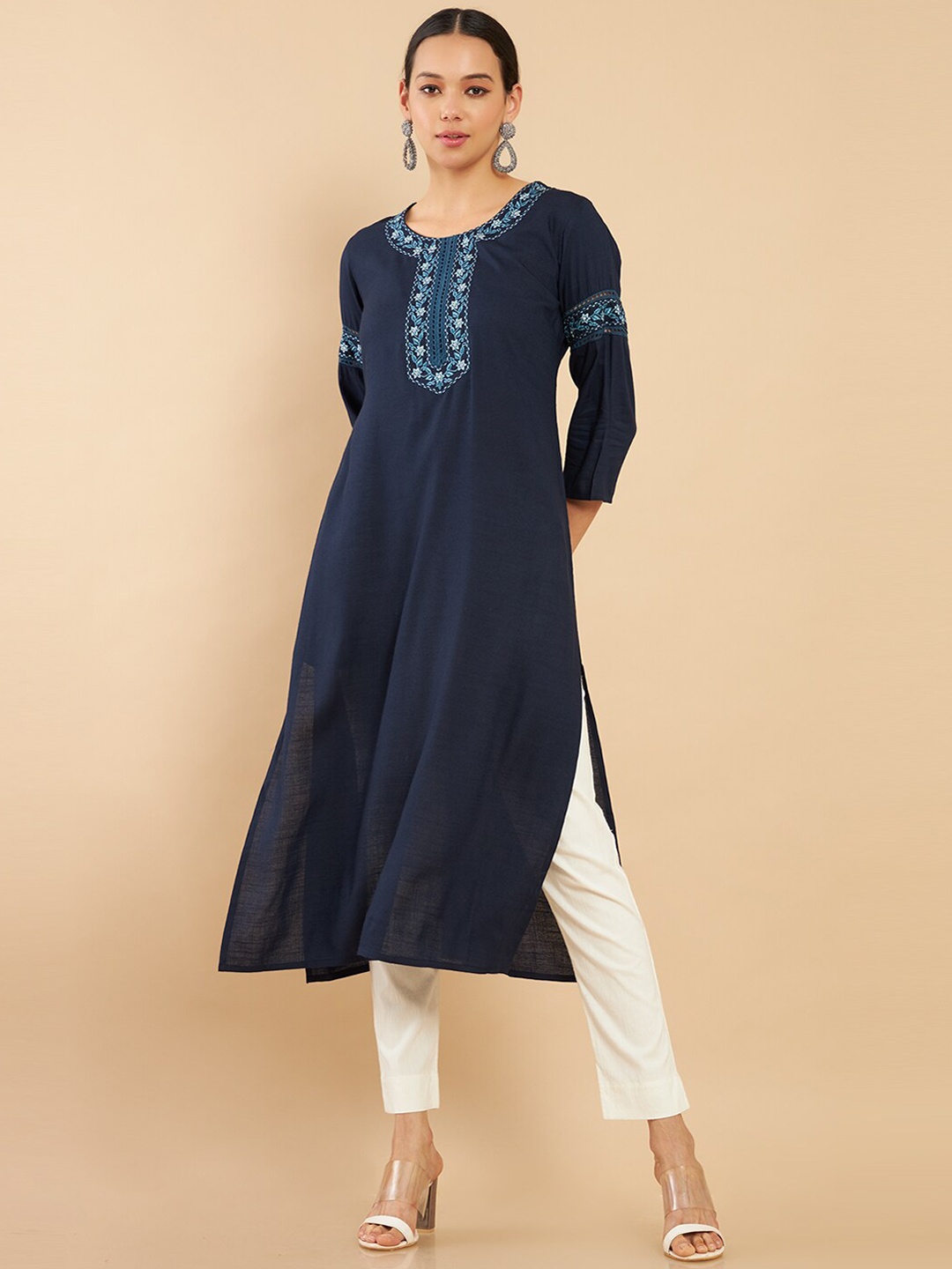 

Soch Women Navy Blue Floral Embroidered Rayon Kurta