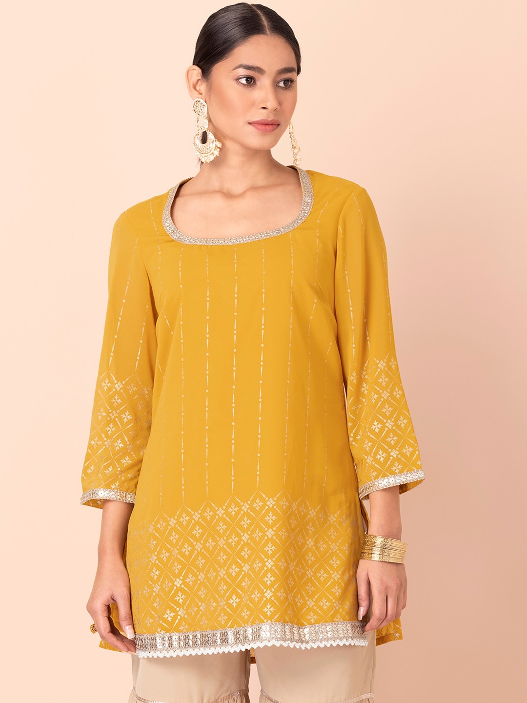 

INDYA Women Yellow Geometric Printe Gotta Patti Georgette Straight Kurta