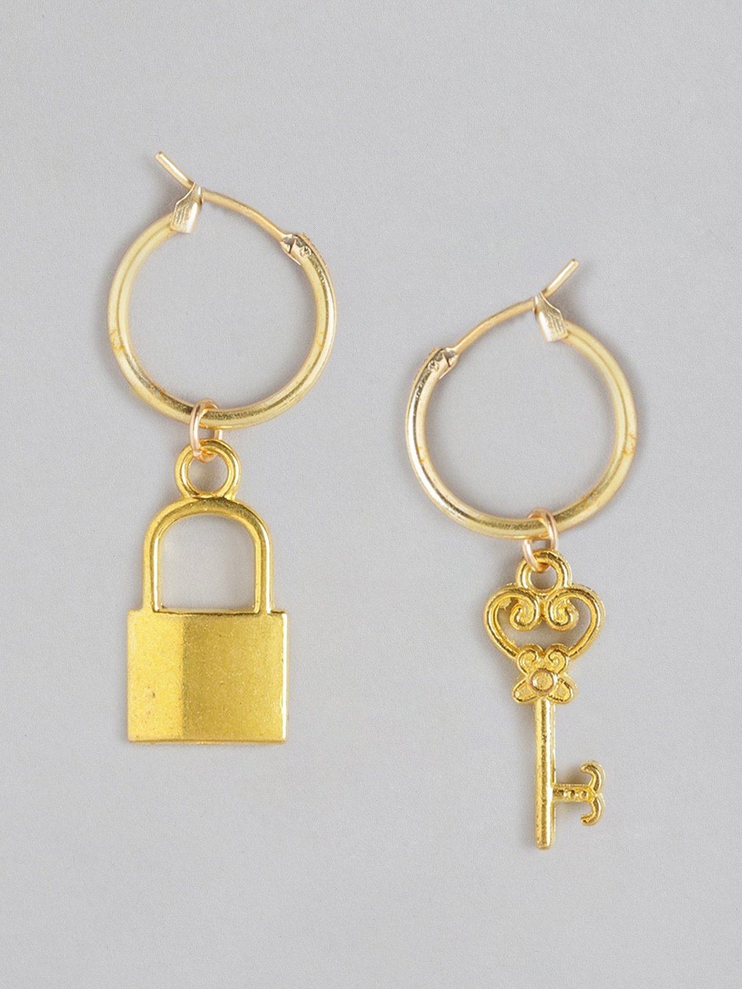 

Blueberry KIDS Gold-Plated Lock & Key Mismatched Contemporary Drop Earrings