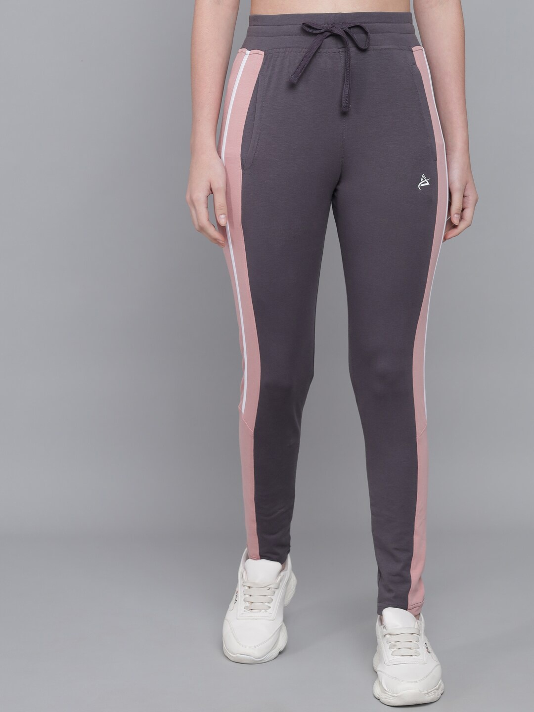 

ANTI CULTURE Women Charcoal & Pink Solid Cotton Tights