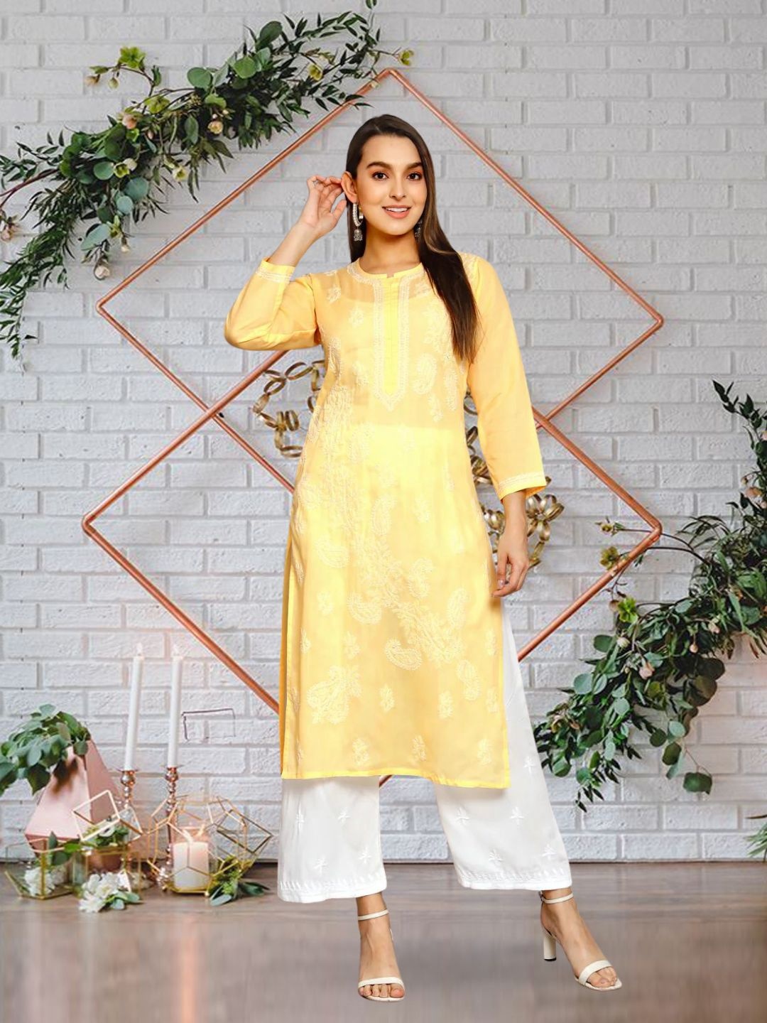 

PARAMOUNT CHIKAN Women Yellow Ethnic Motifs Chikankari Kurta