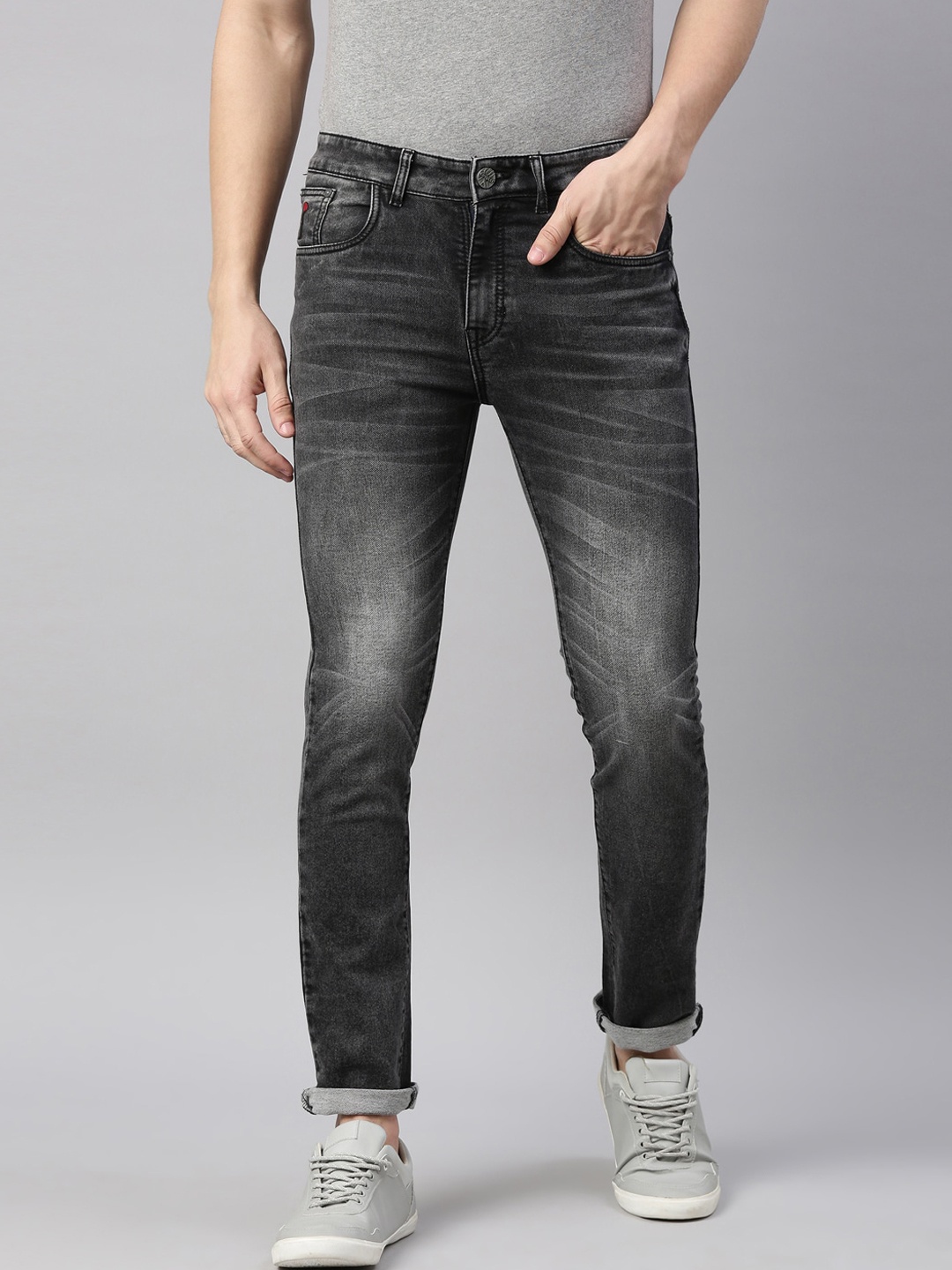 

CINOCCI Men Black Narrow Slim Fit Low Distress Heavy Fade Stretchable Jeans