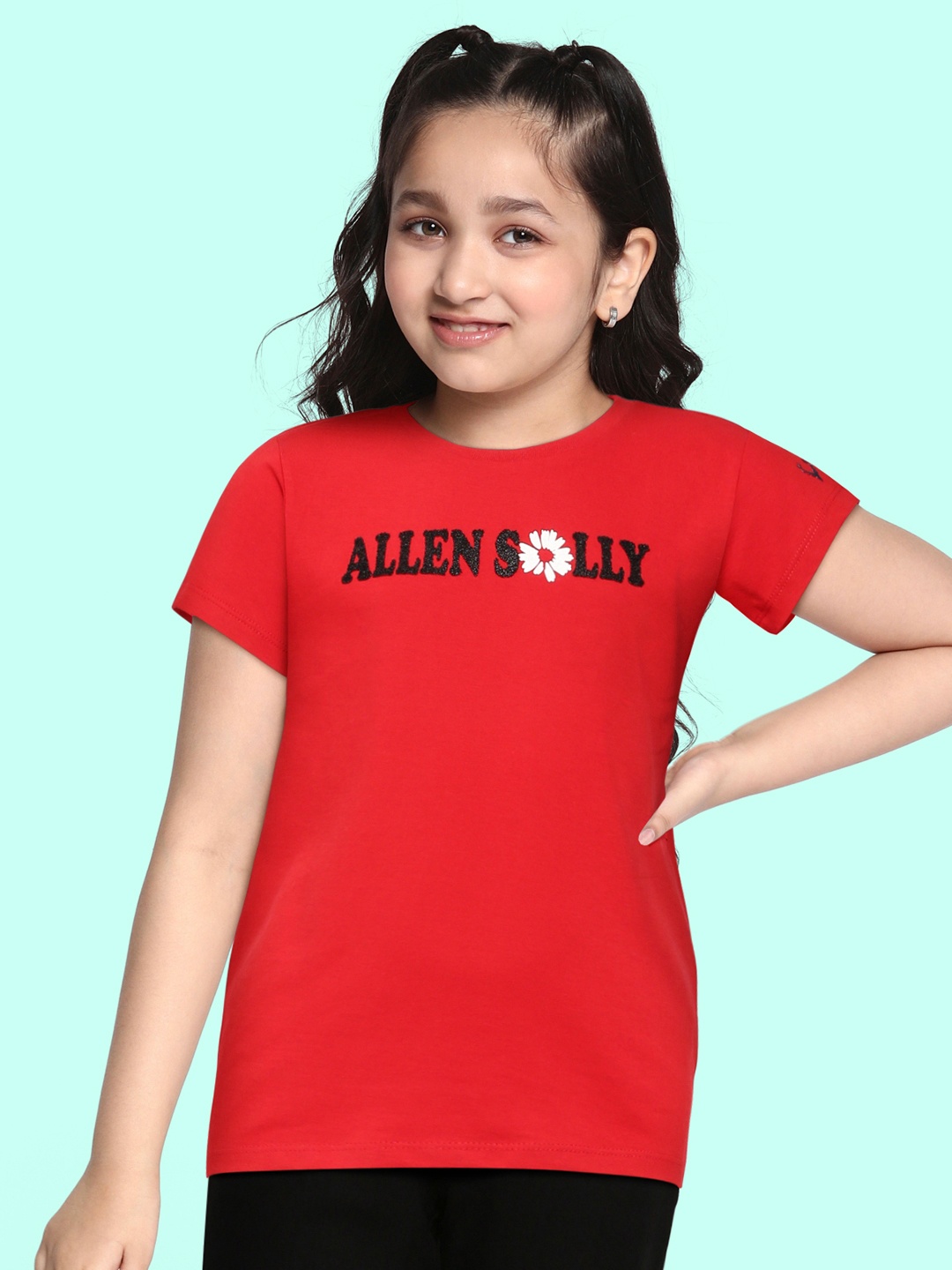 

Allen Solly Junior Girls Red Brand Logo Printed Pure Cotton T-shirt