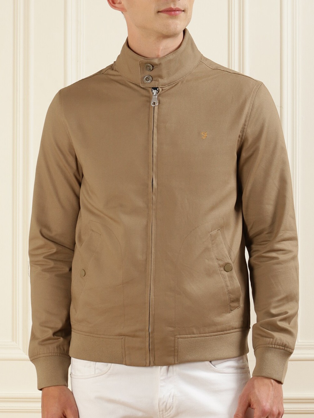 

Farah Men Beige Lightweight Longline Tailored Jacket