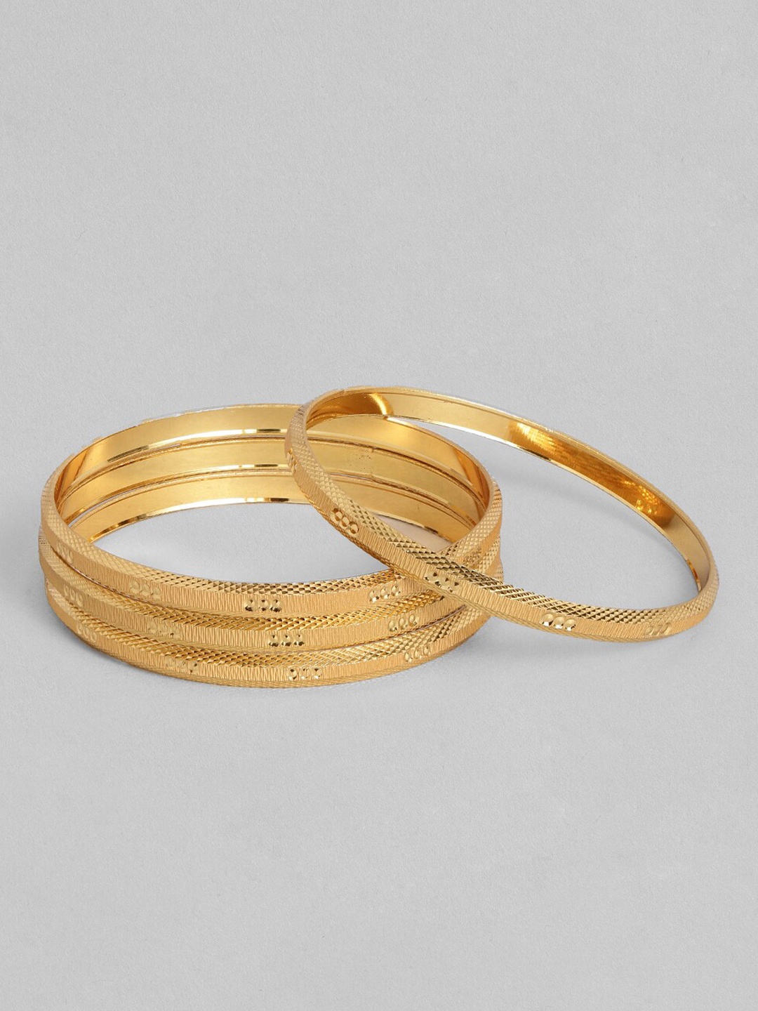 

AccessHer Set Of 4 Gold-Plated Bangles