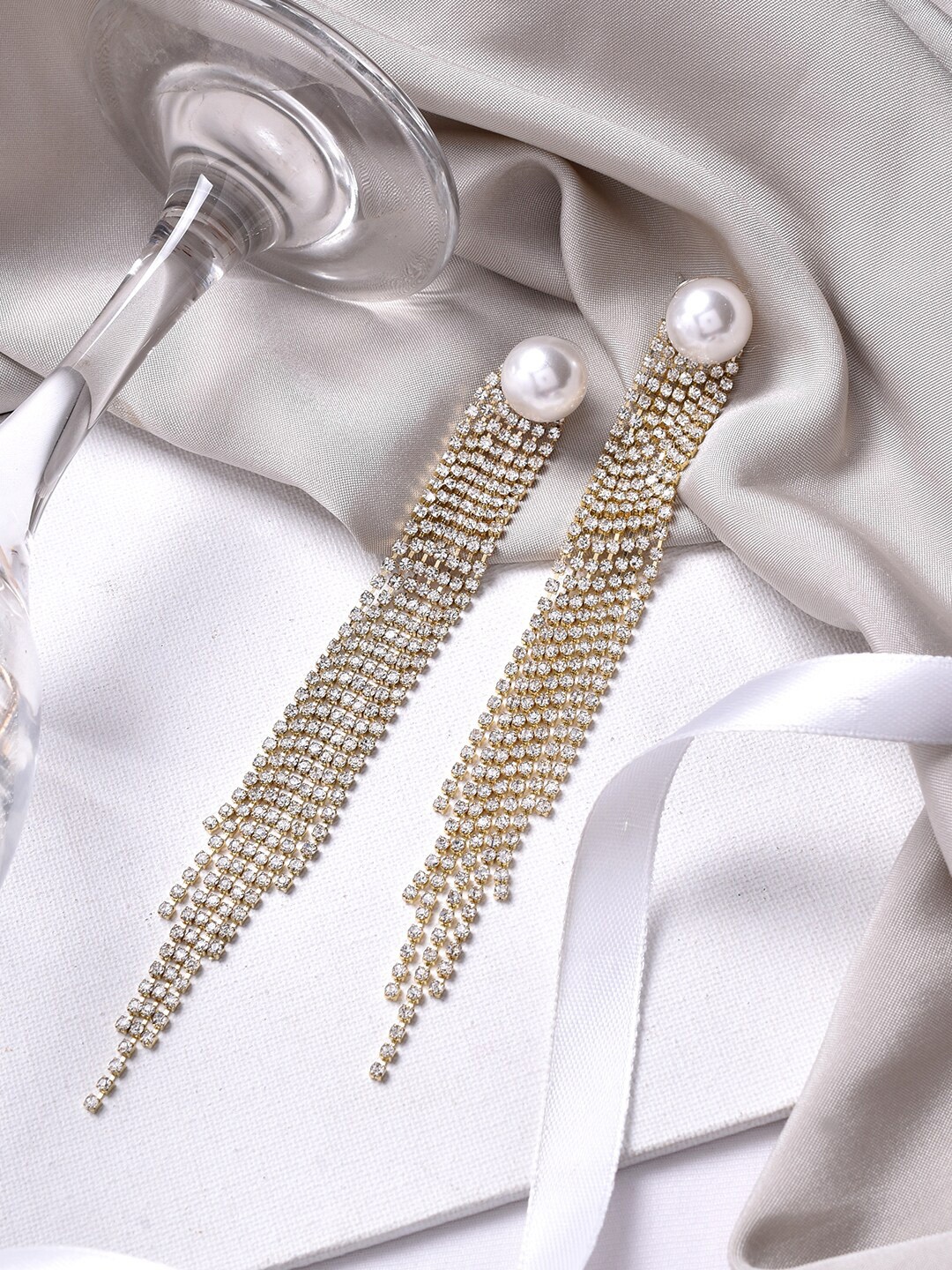 

JOKER & WITCH Gold-Toned Contemporary Drop Earrings