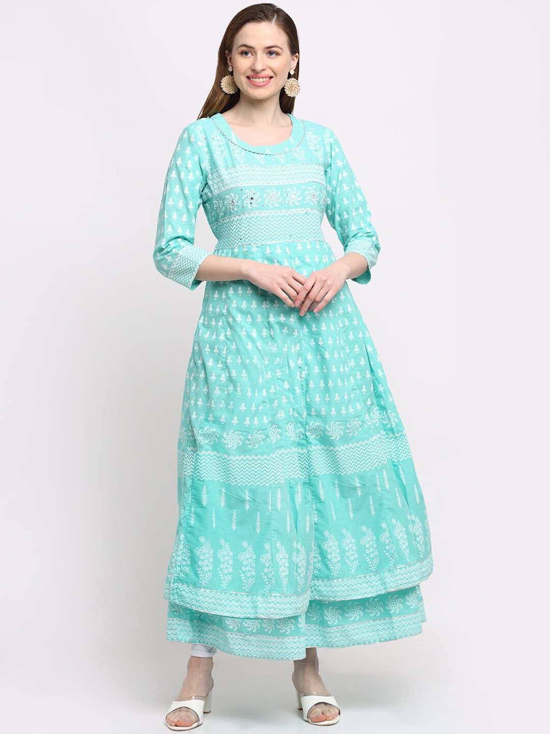 

MYAZA Women Turquoise Blue & White Chevron Printed Anarkali Kurta