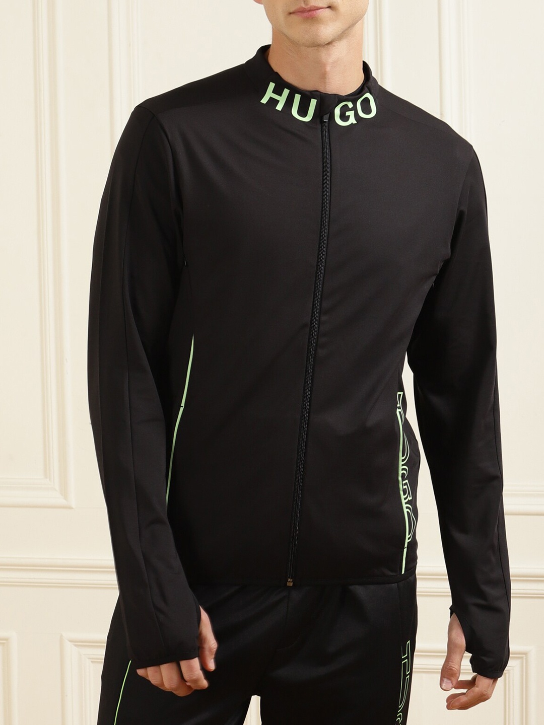 

HUGO Men Black Sweatshirt