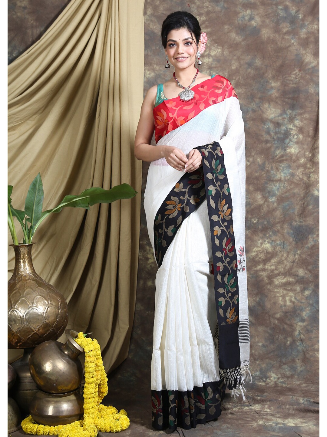 

Charukriti White & Black Woven Design Pure Silk Saree