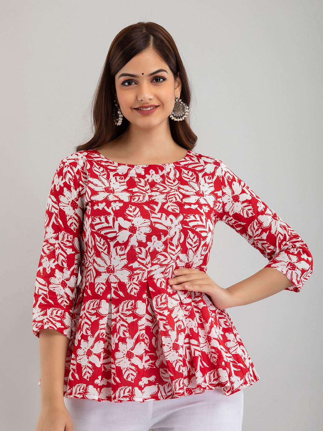 

Women Touch Red & White Print Pure Cotton Top