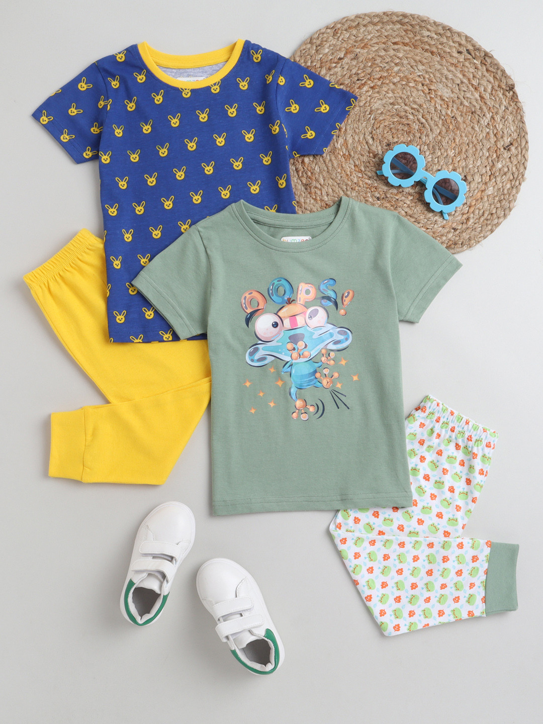 

BUMZEE Boys Green & Yellow Pack Of 2 Printed Pure Cotton Night suits