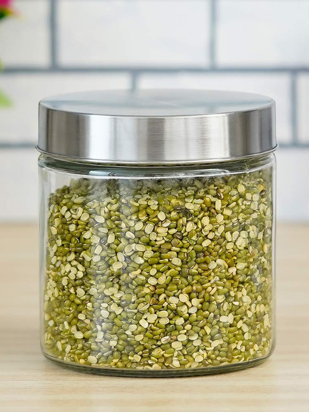 

Femora Transparent & Silver-Toned Microwave Safe Glass Food Container