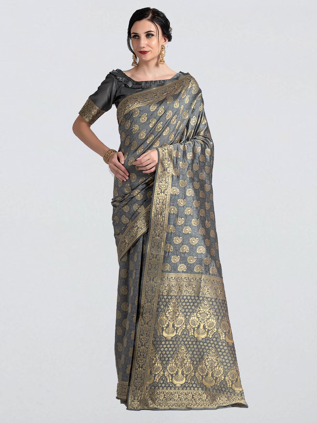 

cbazaar Grey & Gold-Toned Paisley Zari Art Silk Jacquard Banarasi Saree