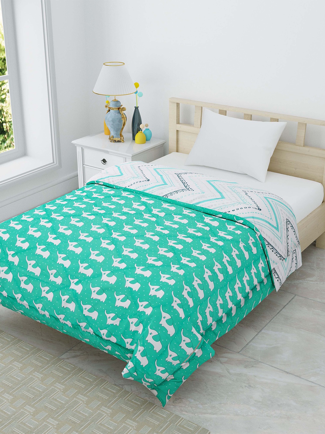 

JAIPUR FABRIC Green & White 150 GSM Single Bed Reversible Kids Comforter