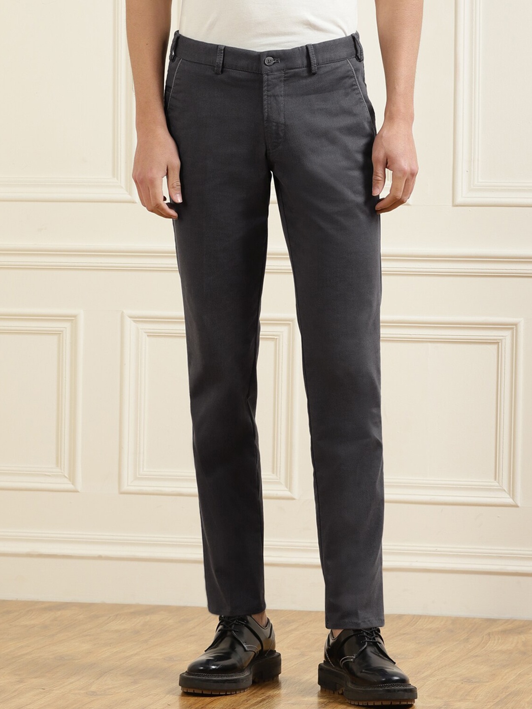 

Hiltl Men Grey Pure Cotton Chinos Trousers