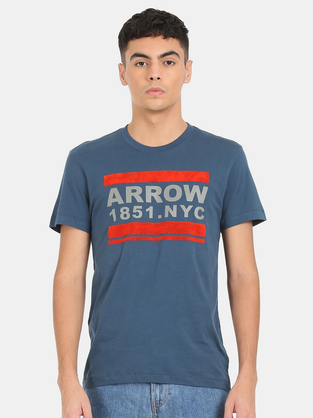 

Arrow Men Blue Typography Printed Pure Cotton Regular Fit T-shirt