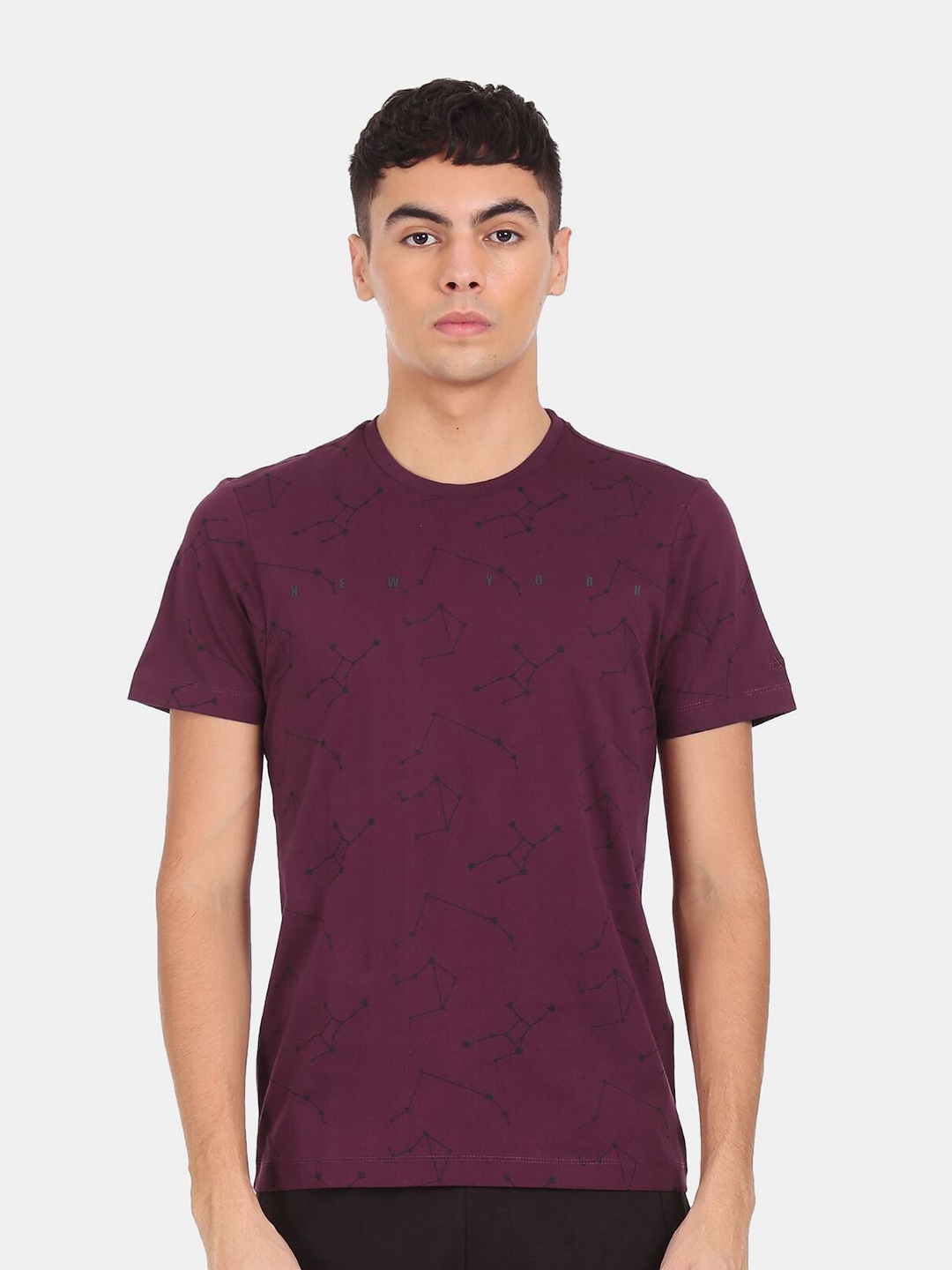 

Arrow Men Burgundy Printed Regular Fit Pure Cotton Regular Fit T-shirt