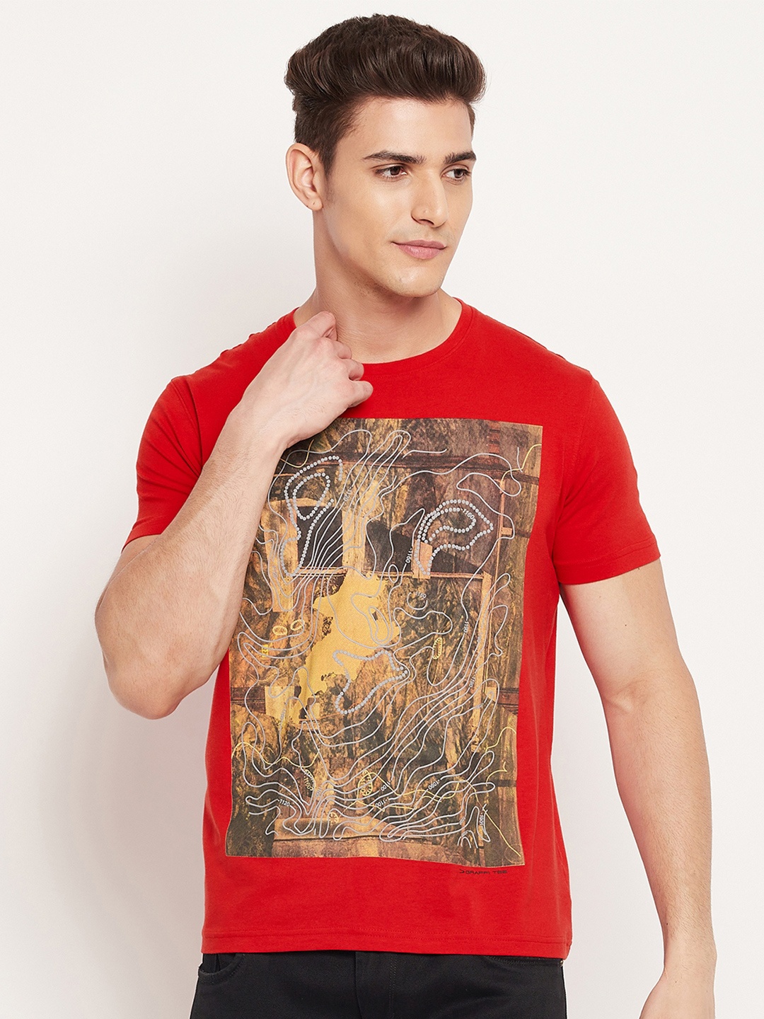 

Duke Men Red Printed Slim Fit T-shirt