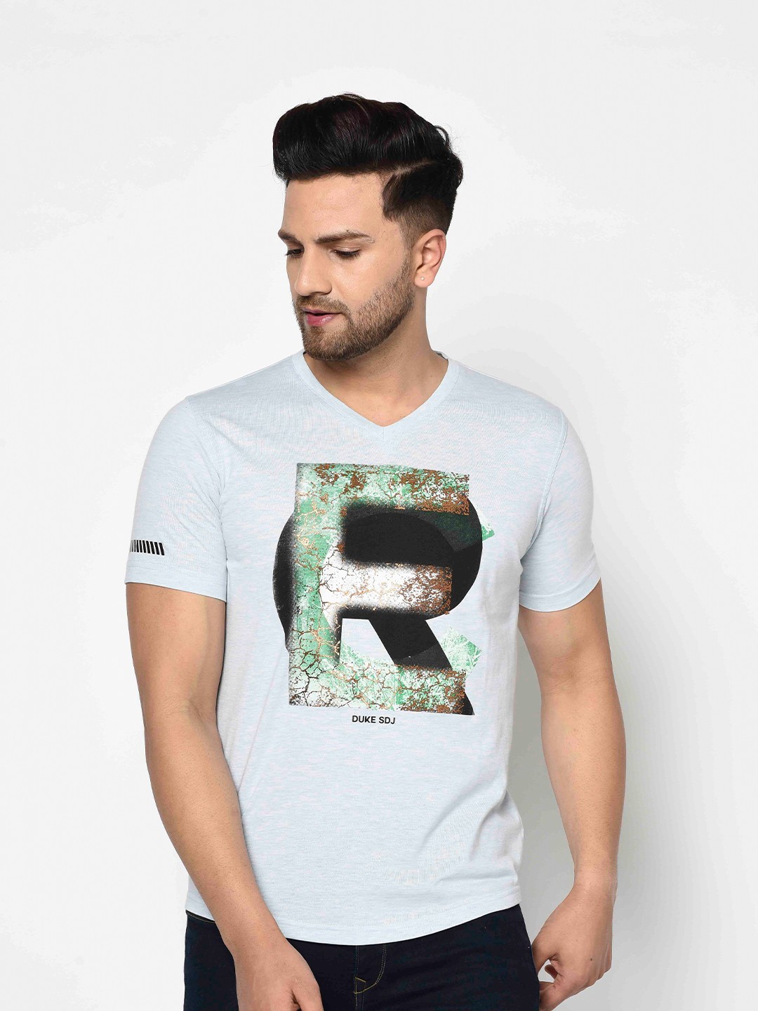 

Duke Men Blue Graphic Printed Slim Fit T-shirt