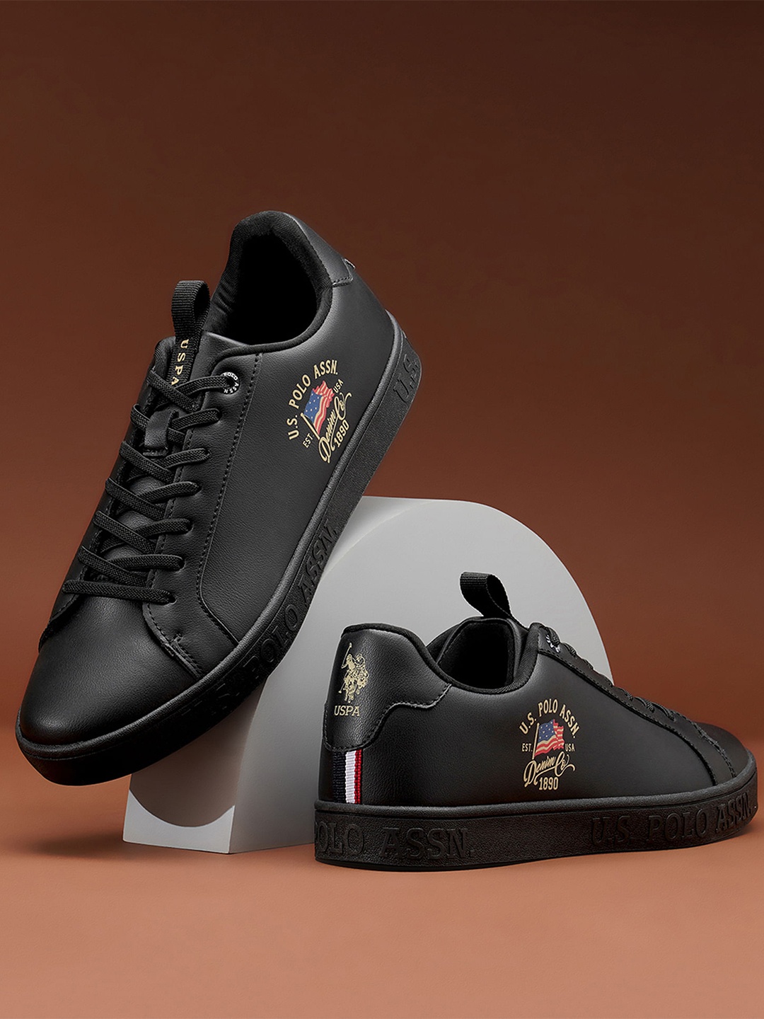 

U.S. Polo Assn. Men Black Solid Sneakers