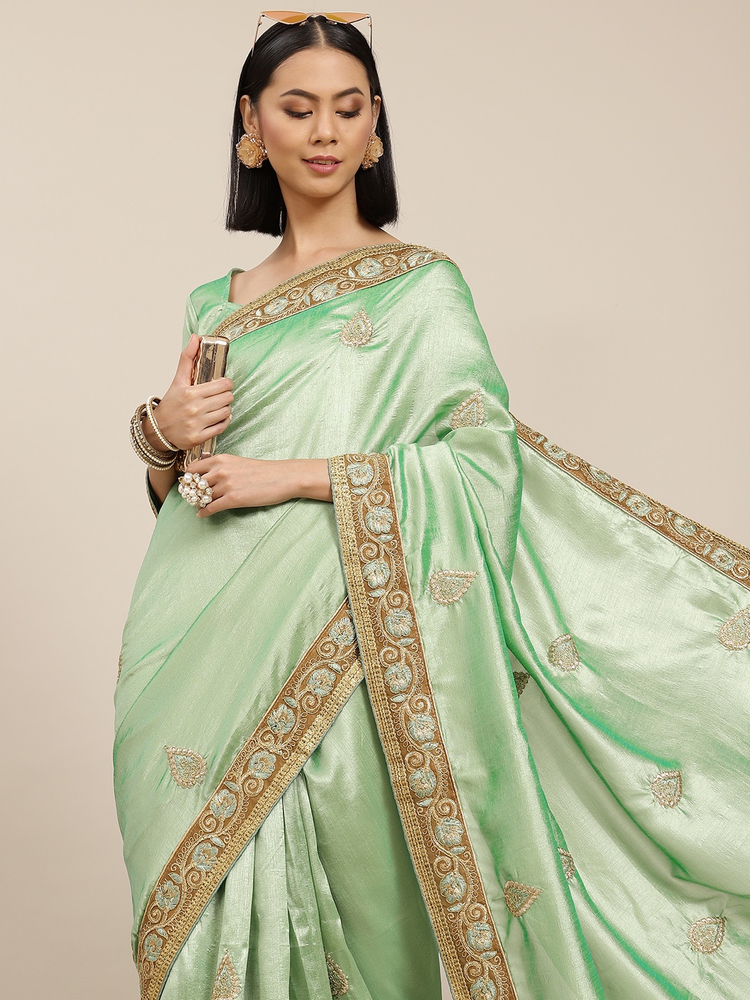 

SERONA FABRICS Green Ethnic Motifs Embroidered Silk Blend Saree
