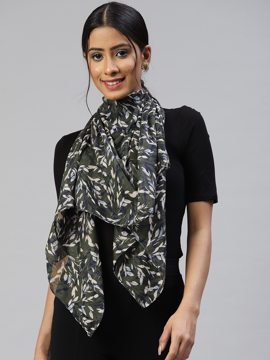 

WEAVERS VILLA Women Charcoal & Navy Blue Printed Scarf