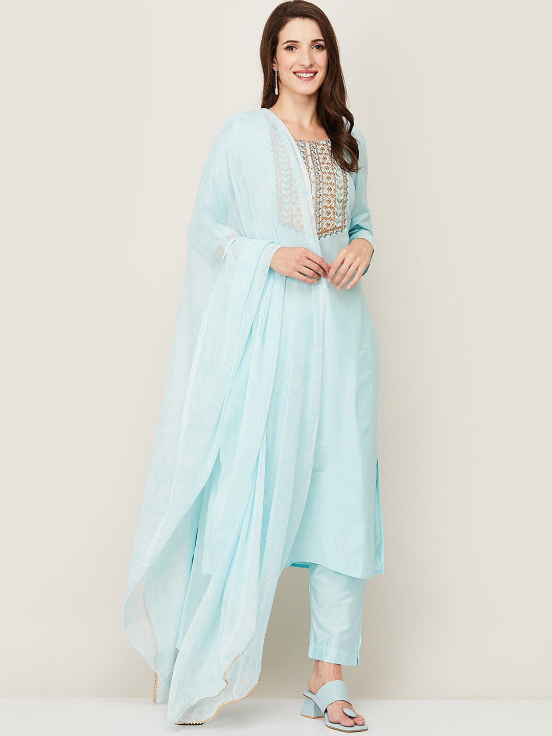 

Melange by Lifestyle Women Blue Yoke Design Panelled Kurta With Trousers & Dupatta
