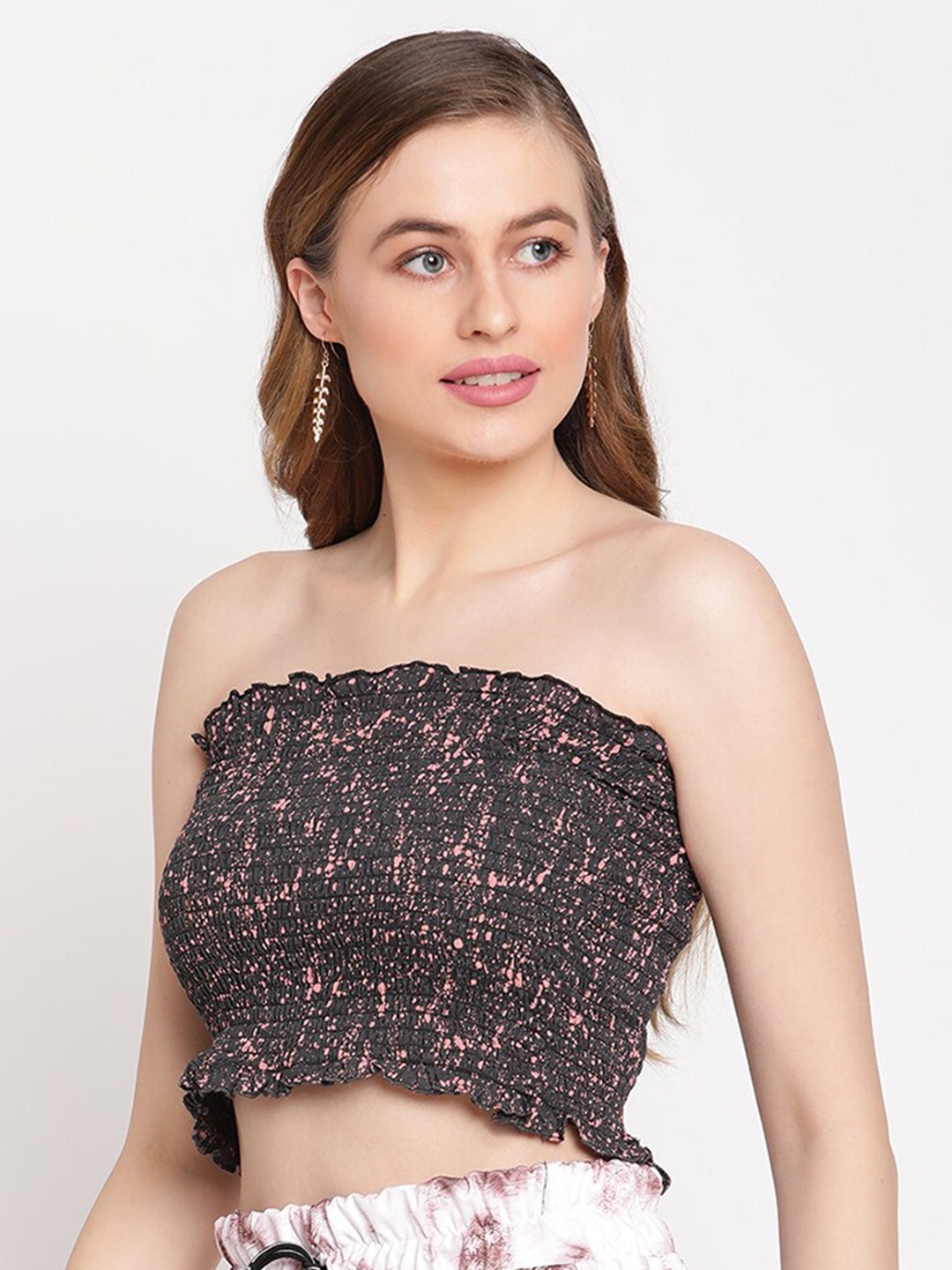 

TAG 7 Women Black & Pink Abstract Printed Tube Crop Top